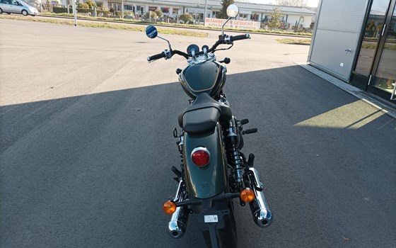 Gebrauchtmotorrad Royal Enfield Super Meteor 650 - Bild 2