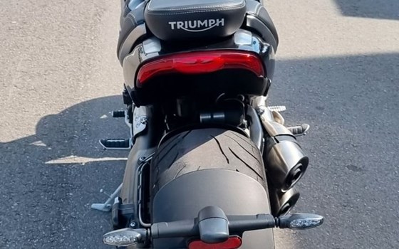 Gebrauchtmotorrad Triumph Rocket 3 R - Bild 6