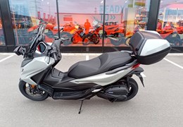 Neumotorrad Honda Forza 125