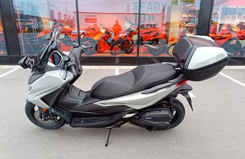 Neumotorrad Honda Forza 125