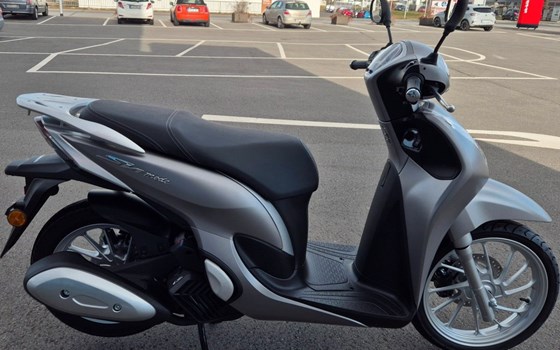 Gebrauchtmotorrad Honda SH Mode 125 - Bild 3