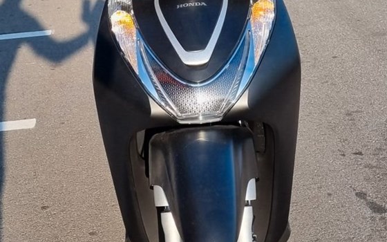 Gebrauchtmotorrad Honda SH Mode 125 - Bild 9