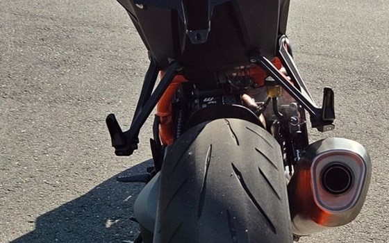 Gebrauchtmotorrad KTM 1290 Super Duke R - Bild 3