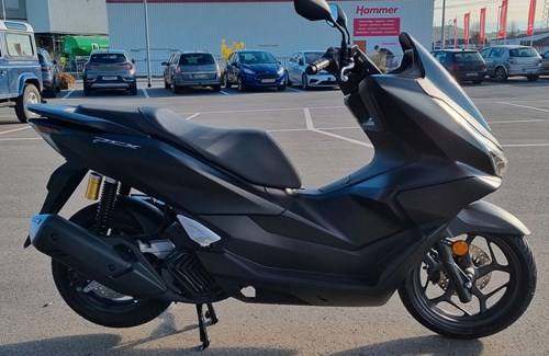 Neumotorrad Honda PCX125