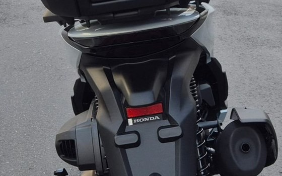 Neufahrzeug Honda SH350i - Bild 14