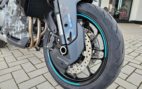 Neufahrzeug CFMOTO 675NK - Bild 24