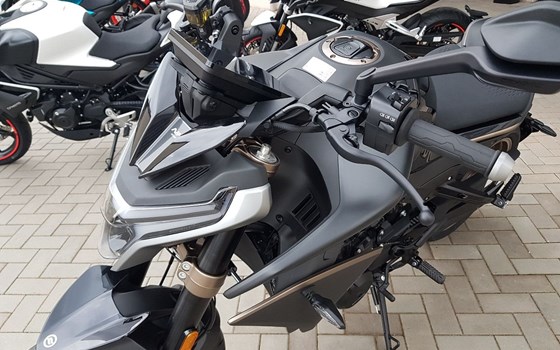 Neufahrzeug CFMOTO 800NK Advanced - Bild 11