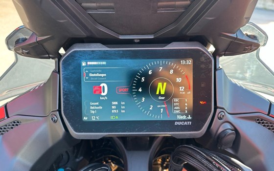 Gebrauchtmotorrad Ducati Multistrada V4 Pikes Peak - Bild 9