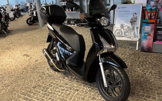 Gebrauchtmotorrad Honda SH125i - Bild 4