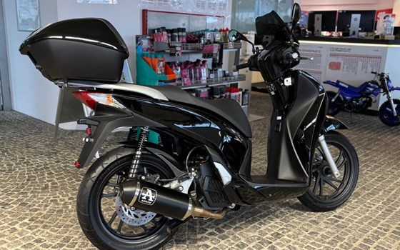 Gebrauchtmotorrad Honda SH125i - Bild 6