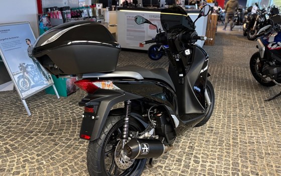 Gebrauchtmotorrad Honda SH125i - Bild 7