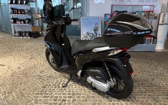 Gebrauchtmotorrad Honda SH125i - Bild 8