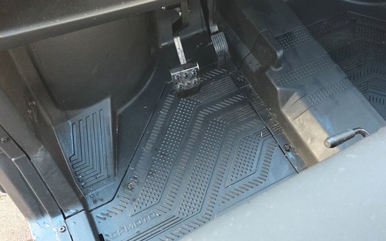 Gebrauchtmotorrad CFMOTO UFORCE 1000 - Bild 19