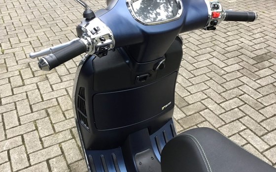 Neufahrzeug Vespa GTS 310 SuperTech - Bild 18
