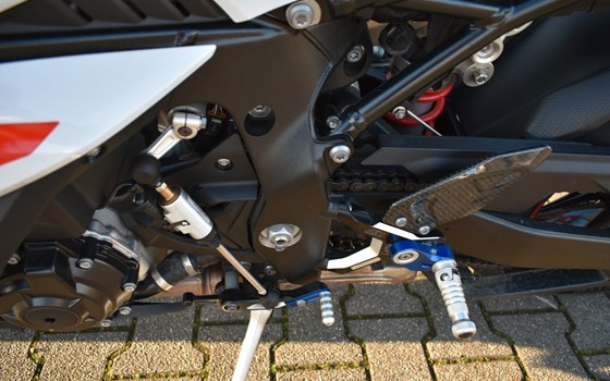 Gebrauchtmotorrad BMW S 1000 RR - Bild 5