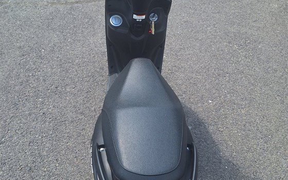 Gebrauchtmotorrad Yamaha D'elight - Bild 4