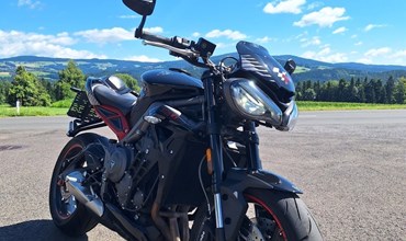 Triumph Street Triple R