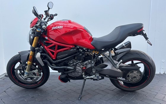 Gebrauchtmotorrad Ducati Monster 1200 S - Bild 7