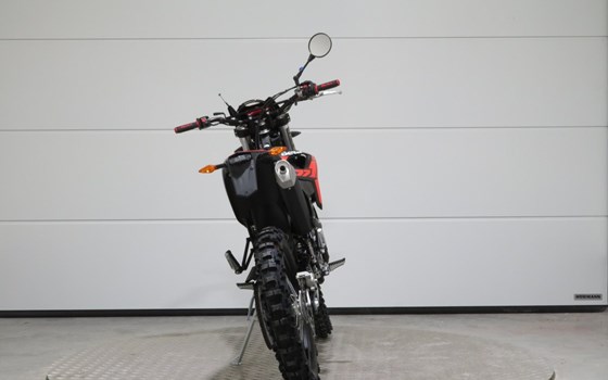 Neufahrzeug Beta RR Enduro 4T 125 LC - Bild 6