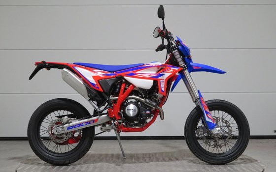 Neufahrzeug Beta RR 4T 125 R - Bild 8