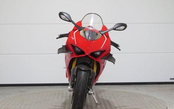 Gebrauchtmotorrad Ducati Panigale V4 R - Bild 2