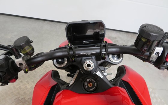Neufahrzeug Ducati Streetfighter V2 S - Bild 4
