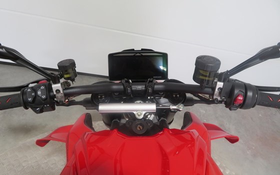 Gebrauchtmotorrad Ducati Streetfighter V4 - Bild 10