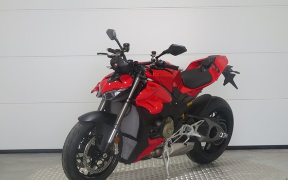 Gebrauchtmotorrad Ducati Streetfighter V4 - Bild 2