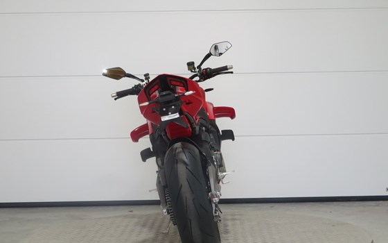 Gebrauchtmotorrad Ducati Streetfighter V4 - Bild 5