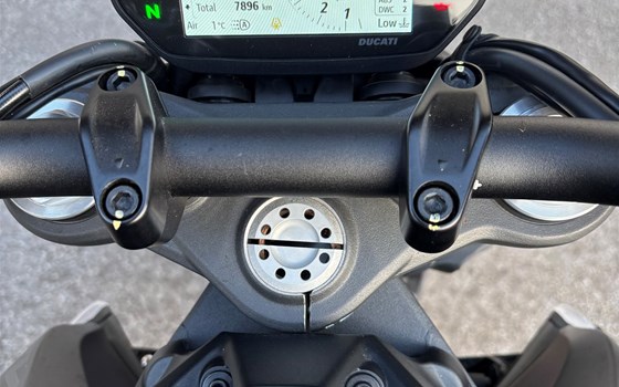 Gebrauchtmotorrad Ducati Monster + - Bild 3