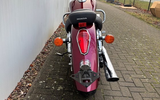 Gebrauchtmotorrad Honda VT 750 - Bild 11