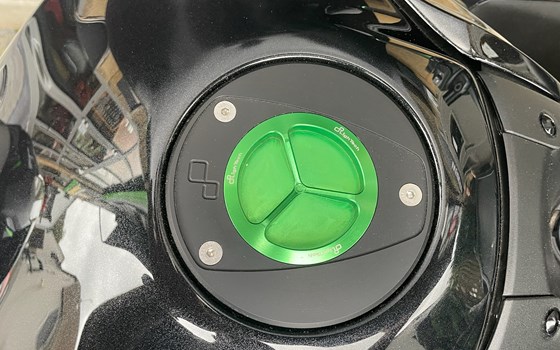 Gebrauchtmotorrad Kawasaki Z900 SE - Bild 7