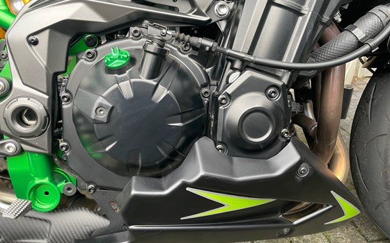 Gebrauchtmotorrad Kawasaki Z900 SE - Bild 8