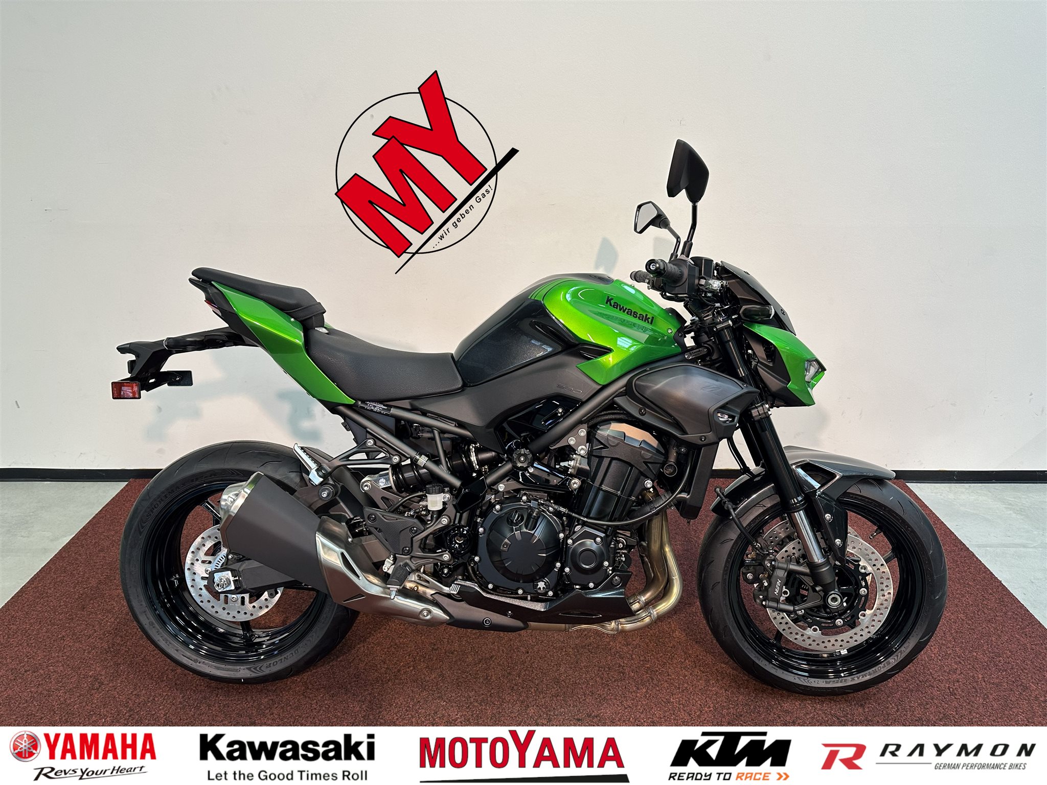 Kawasaki Z900 