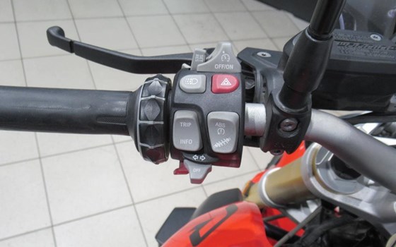 Gebrauchtmotorrad BMW R 1200 R Classic - Bild 8