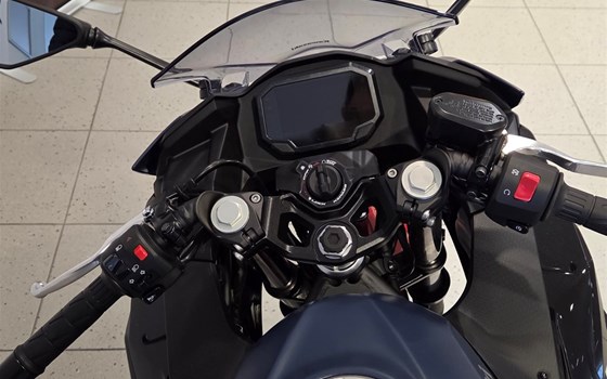 Neufahrzeug Kawasaki Ninja 500 SE - Bild 5