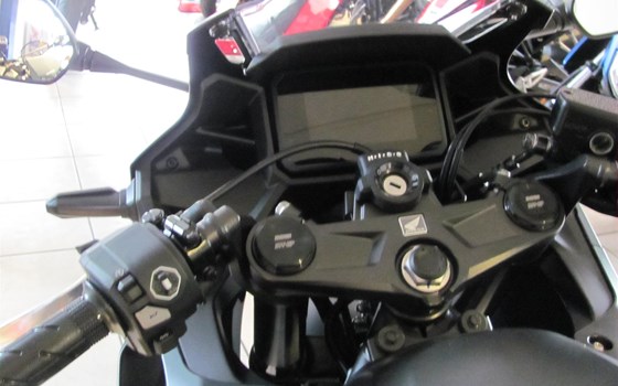 Neufahrzeug Honda CB500 Hornet - Bild 11