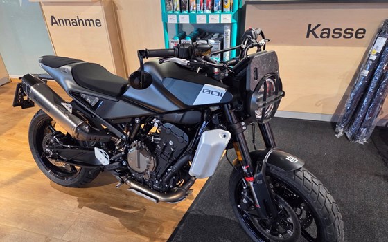 Gebrauchtmotorrad Husqvarna Svartpilen 801 - Bild 5