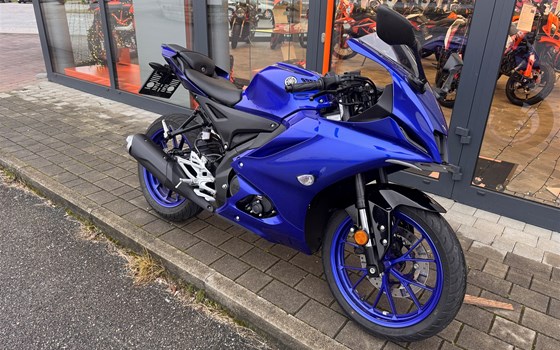 Gebrauchtmotorrad Yamaha R125 - Bild 1