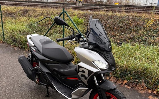 Gebrauchtmotorrad Aprilia SR GT Sport 200 - Bild 1
