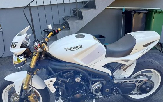 Offerta Triumph Speed Triple 1050 - Immagine 3