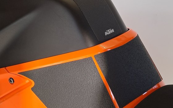 Gebrauchtmotorrad KTM 1290 Super Duke R - Bild 8