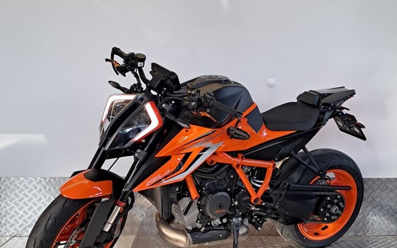 Gebrauchtmotorrad KTM 1290 Super Duke R - Bild 4