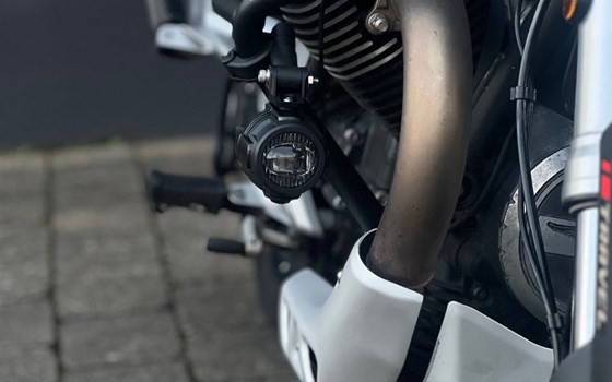 Gebrauchtmotorrad Moto Guzzi V85 TT Travel - Bild 11