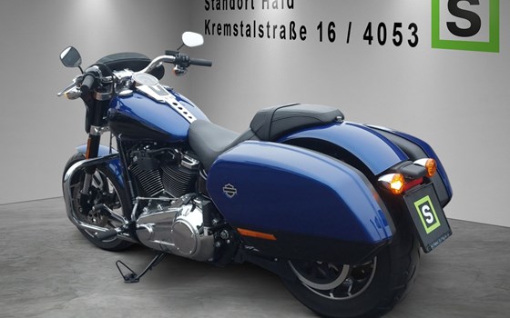 Gebrauchtmotorrad Harley-Davidson Softail Sport Glide FLSB - Bild 4