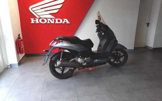 Gebrauchtmotorrad Sym Citycom 300 i - Bild 2