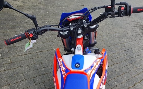 Neufahrzeug Beta RR 125 4T SM - Bild 12