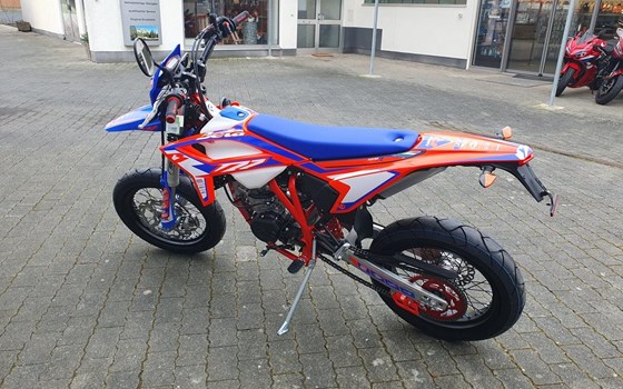 Neufahrzeug Beta RR 125 4T SM - Bild 13