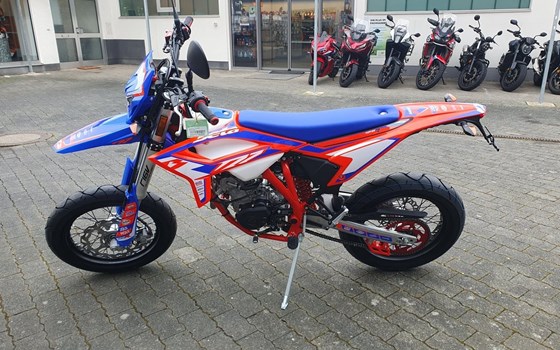 Neufahrzeug Beta RR 125 4T SM - Bild 16