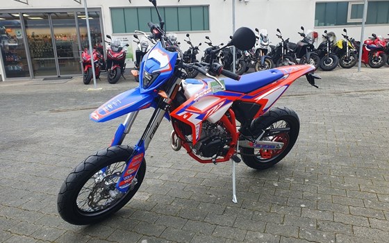 Neufahrzeug Beta RR 125 4T SM - Bild 17